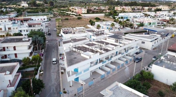 appartamento in vendita a Salve in zona Lido Marini