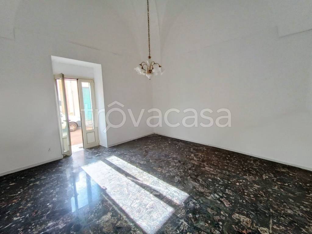 casa indipendente in vendita a Salve in zona Lido Marini