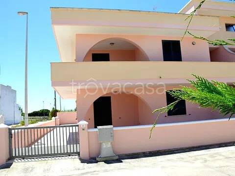 appartamento in vendita a Salve in zona Torre Pali