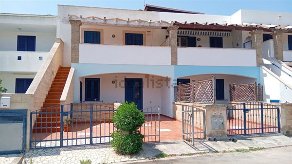 appartamento in vendita a Salve in zona Torre Pali