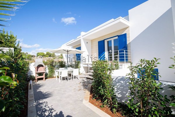 casa indipendente in vendita a Salve