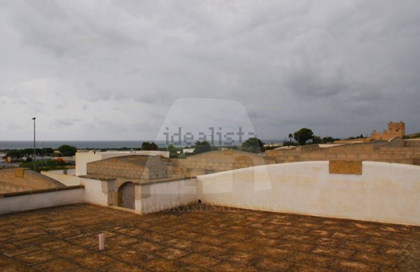 casa indipendente in vendita a Salve in zona Torre Pali