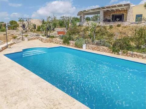 casa indipendente in vendita a Salve