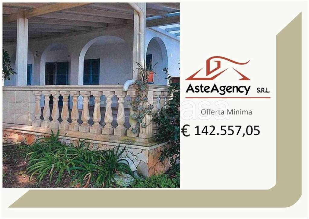 casa indipendente in vendita a Salve in zona Torre Pali