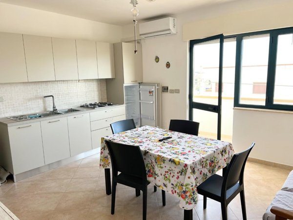 casa indipendente in vendita a Salve in zona Torre Pali