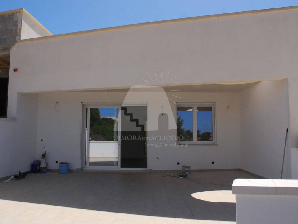casa indipendente in vendita a Salve in zona Torre Pali