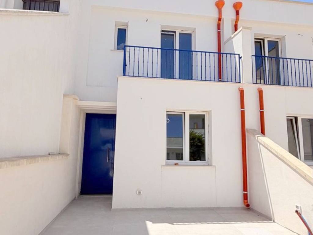 appartamento in vendita a Salve in zona Torre Pali