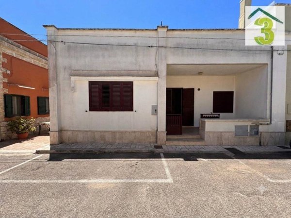 casa indipendente in vendita a Salve