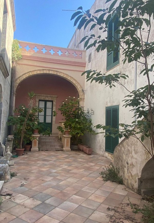 casa indipendente in vendita a Salve
