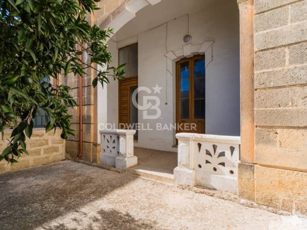 casa indipendente in vendita a Salve