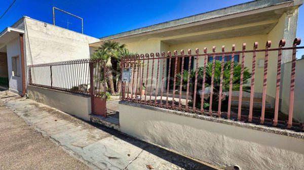 casa indipendente in vendita a Sanarica