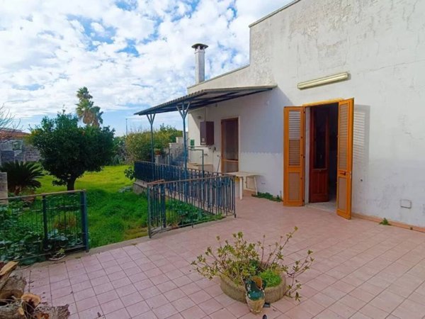 quadrivano in vendita a Sanarica