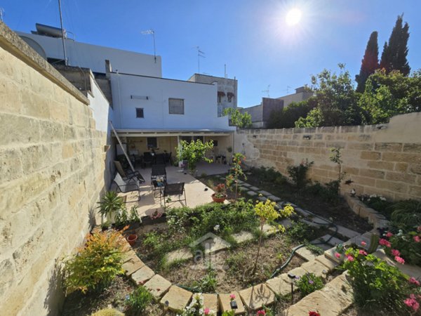 casa indipendente in vendita a San Cesario di Lecce