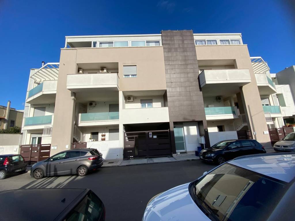 intera palazzina in vendita a San Cesario di Lecce