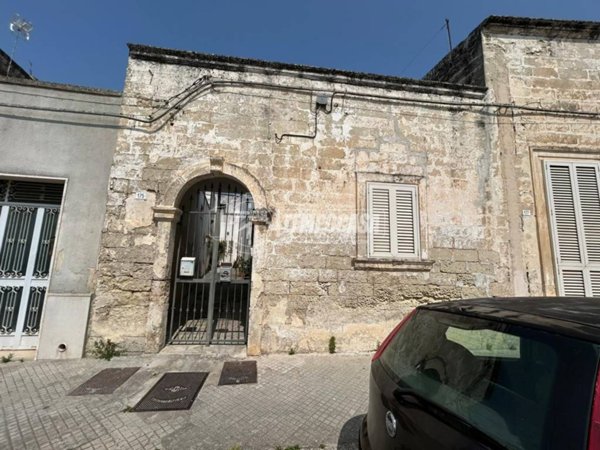 casa indipendente in vendita a San Cesario di Lecce