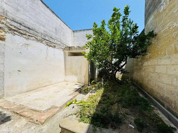 casa indipendente in vendita a San Cesario di Lecce