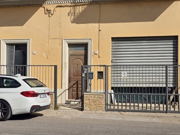negozio in vendita a San Cesario di Lecce