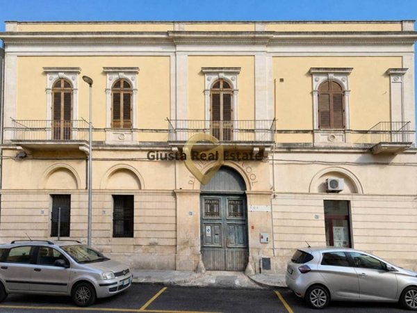 intera palazzina in vendita a San Cesario di Lecce