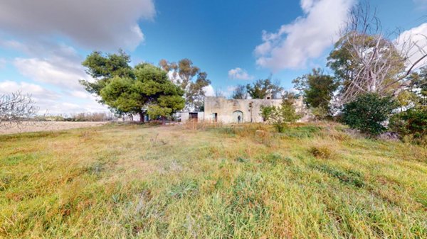 negozio in vendita a San Donato di Lecce
