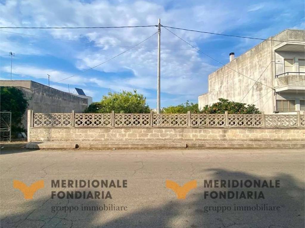 terreno agricolo in vendita a San Donato di Lecce in zona Galugnano