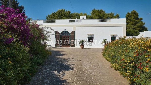 casale in vendita a San Donato di Lecce
