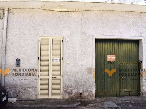 casa indipendente in vendita a San Donato di Lecce in zona Galugnano