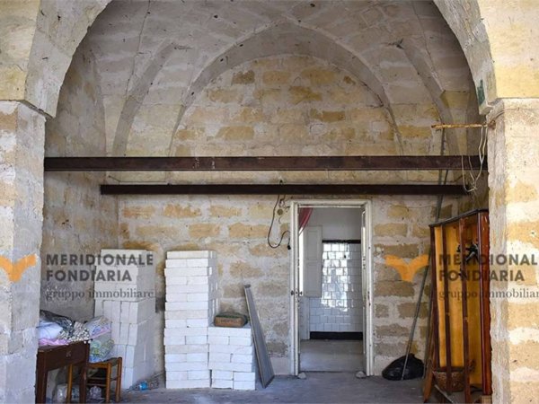 casa indipendente in vendita a San Donato di Lecce in zona Galugnano