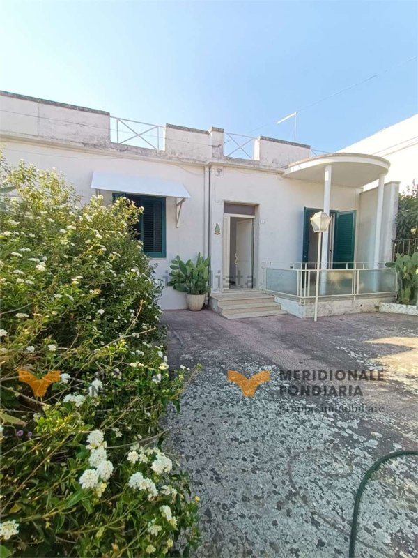 casa indipendente in vendita a San Donato di Lecce in zona Galugnano