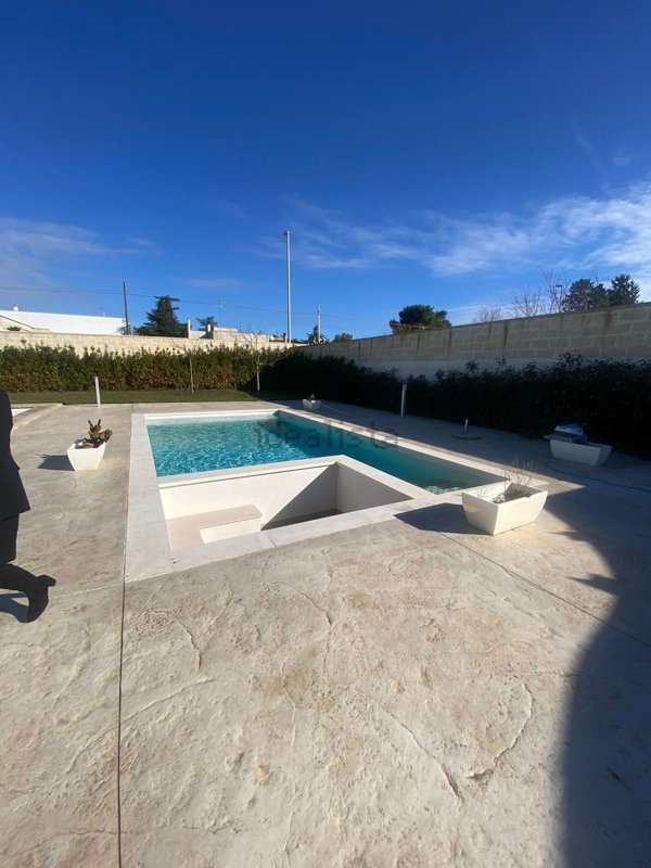 casa indipendente in vendita a San Donato di Lecce