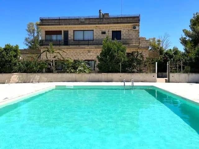 casa indipendente in vendita a San Donato di Lecce