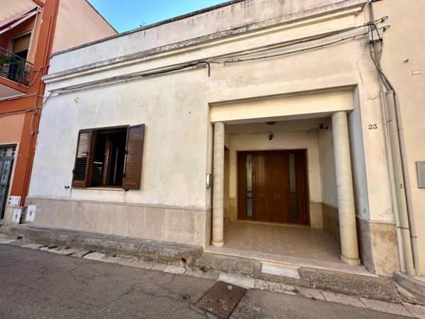 casa indipendente in vendita a San Donato di Lecce