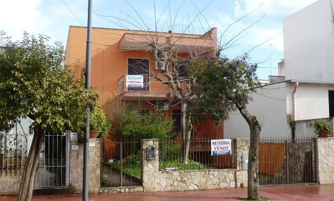 casa indipendente in vendita a Sannicola