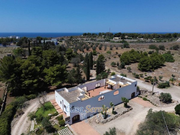 casa indipendente in vendita a Sannicola in zona Lido Conchiglie