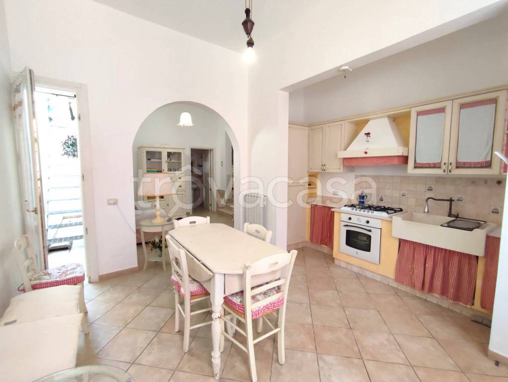 casa indipendente in vendita a Sannicola