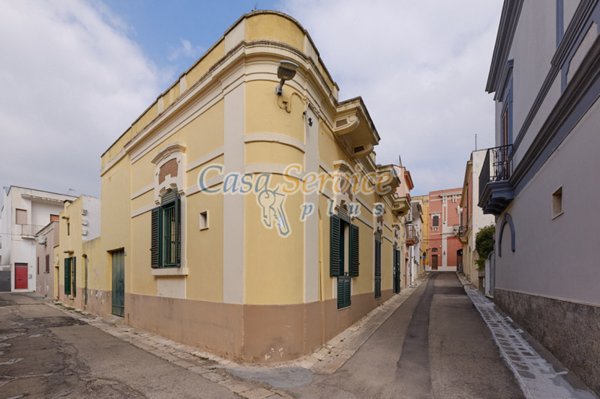 casa indipendente in vendita a Sannicola