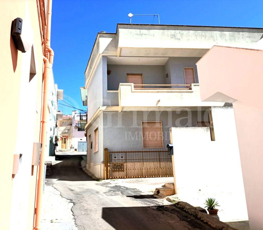 casa indipendente in vendita a Sannicola