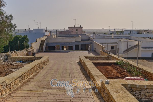 casa indipendente in vendita a Sannicola