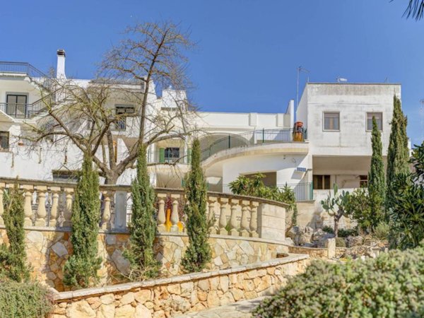 casa indipendente in vendita a Sannicola