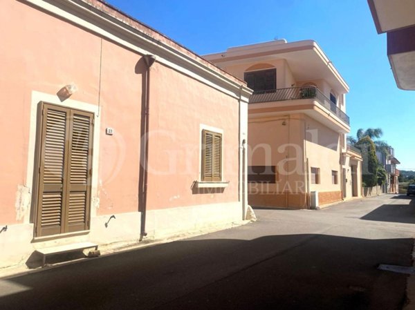 casa indipendente in vendita a Sannicola in zona Chiesanuova