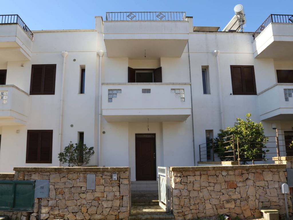 casa indipendente in vendita a Sannicola