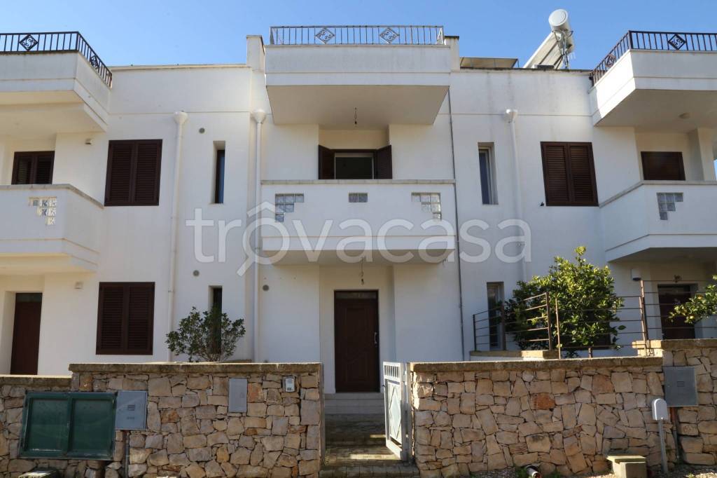 casa indipendente in vendita a Sannicola