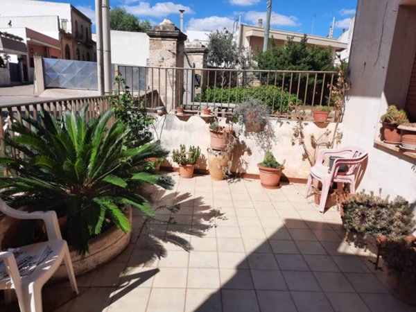 casa indipendente in vendita a Sannicola