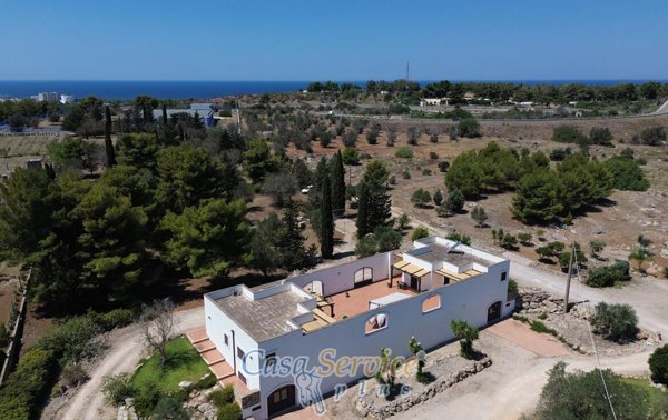 casa indipendente in vendita a Sannicola in zona Lido Conchiglie