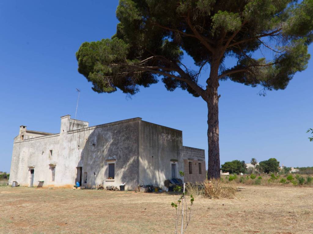 casa indipendente in vendita a Sannicola
