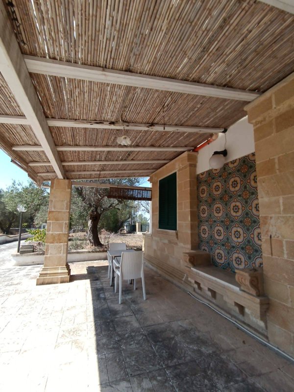 casa indipendente in vendita a Sannicola
