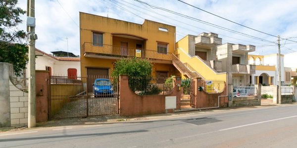 casa indipendente in vendita a Sannicola