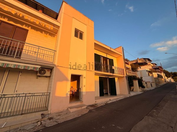 appartamento in vendita a Sannicola in zona Lido Conchiglie