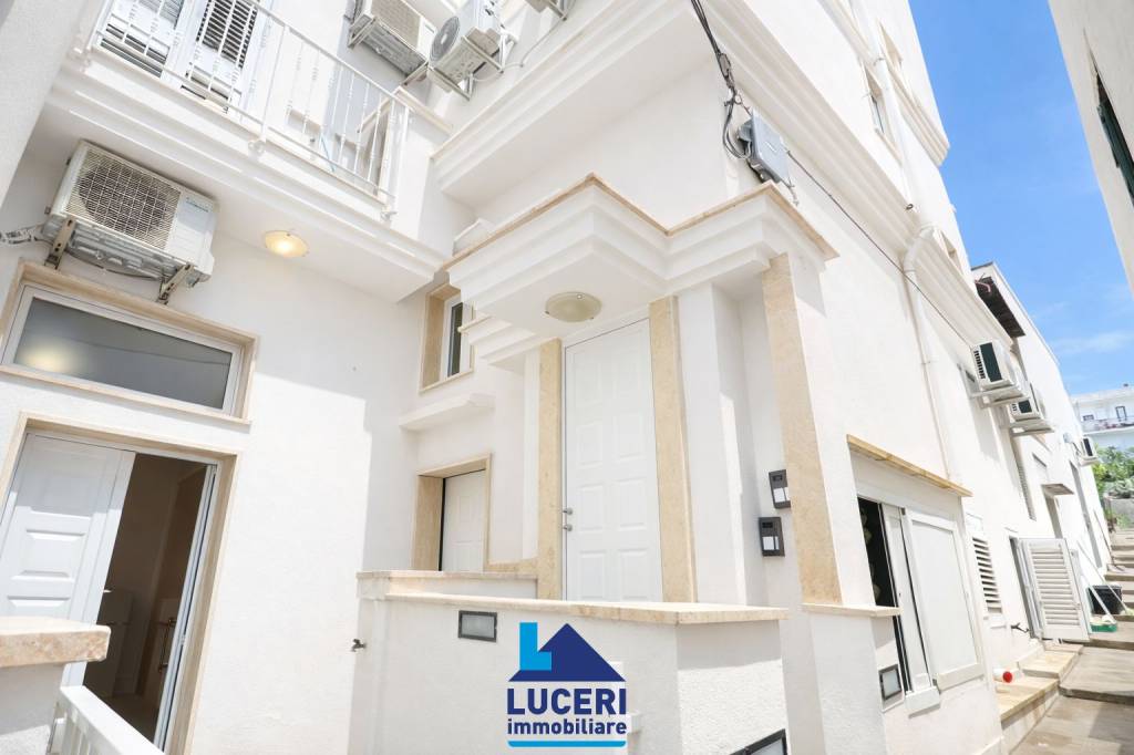 appartamento in vendita a Sannicola in zona Lido Conchiglie