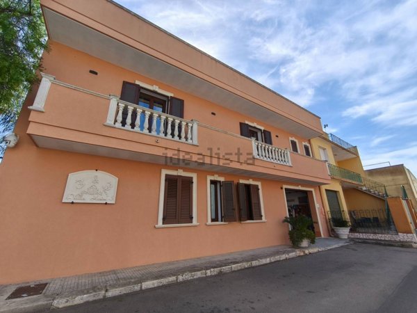 casa indipendente in vendita a Sannicola