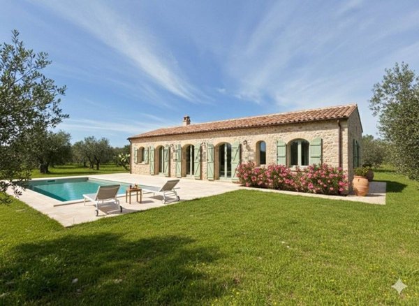 casa indipendente in vendita a Sannicola